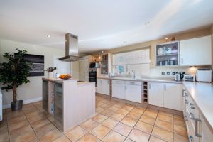 Kitchen area- click for photo gallery